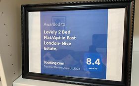 Lovely 2 Bed Flat/Apt In East London- Nice Estate.