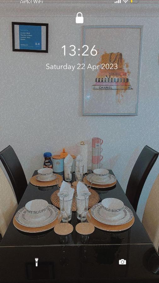 Lovely 2 Bed Flat/Apt In East London- Nice Estate. Dagenham Exterior photo